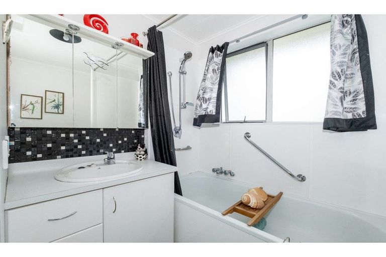 Photo of property in 1/61 Evans Street, Waimataitai, Timaru, 7910