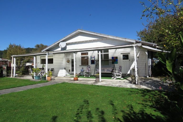 Photo of property in 74 Church Street, Reefton, 7830
