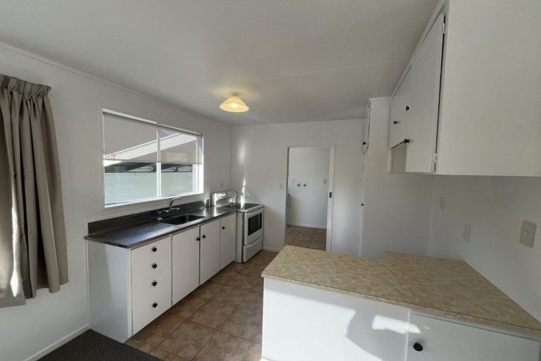 Photo of property in 17a Thames Street, Welbourn, New Plymouth, 4310
