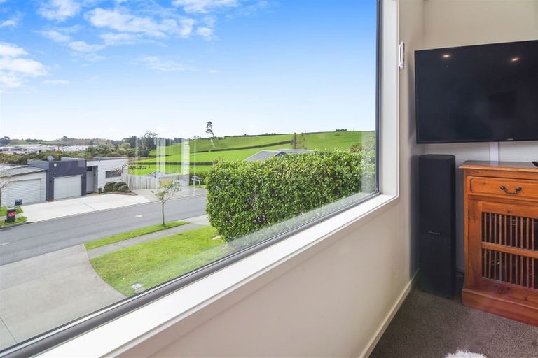Photo of property in 105 Isabella Drive, Pukekohe, 2120