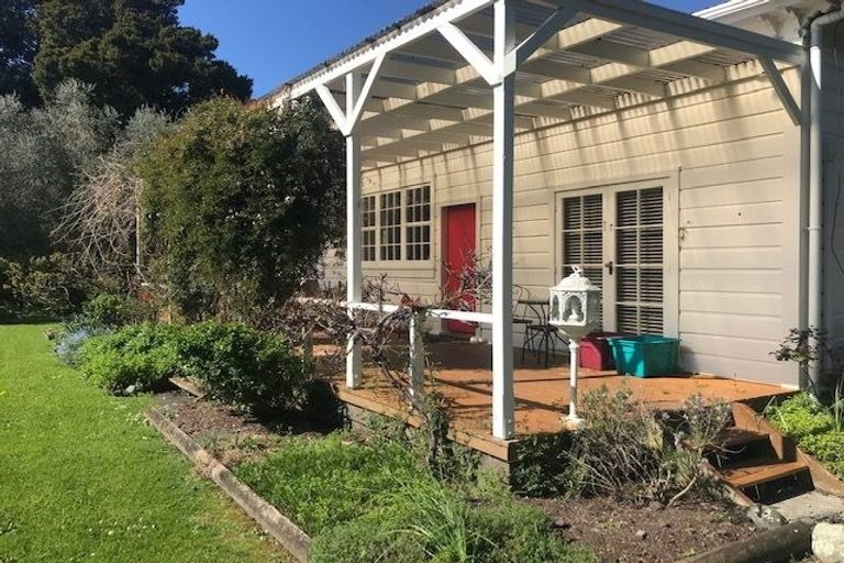 Photo of property in 97 Kuratawhiti Street, Greytown, 5794