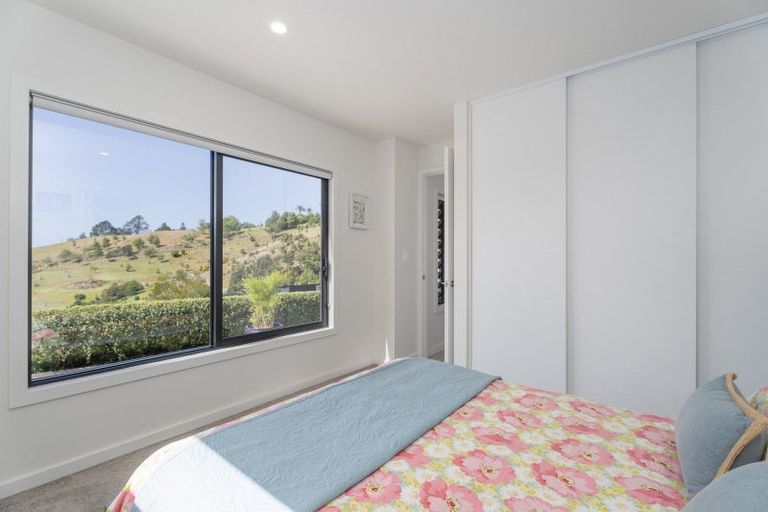 Photo of property in 36 Spikes Way, Whitianga, 3510