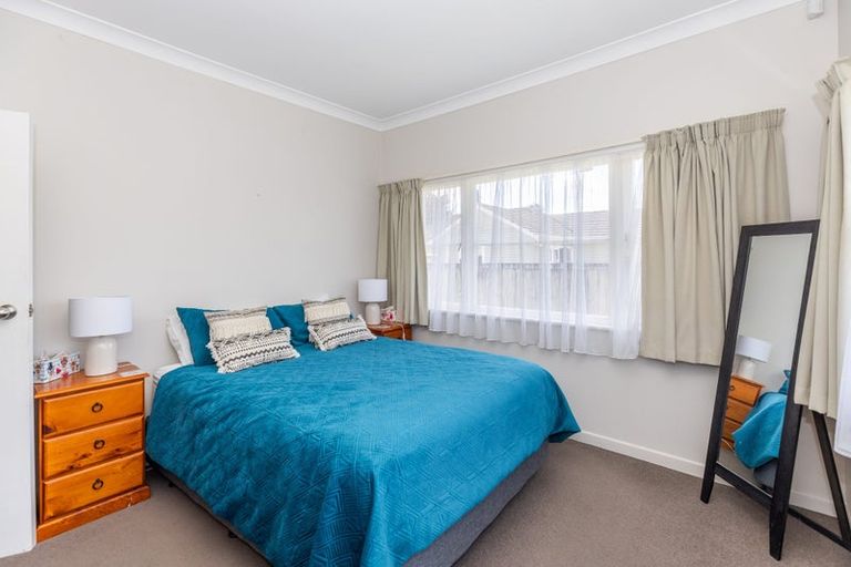 Photo of property in 228 Fox Street, Hamilton East, Hamilton, 3216