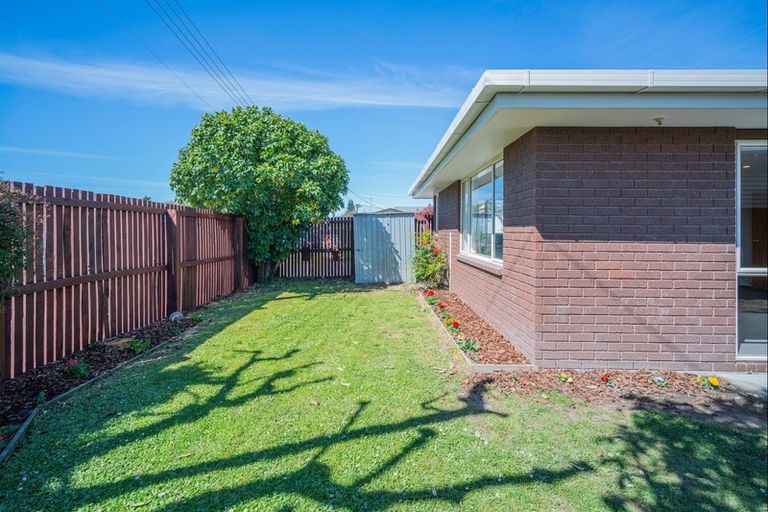 Photo of property in 1/24 Tower Street, Hornby, Christchurch, 8042