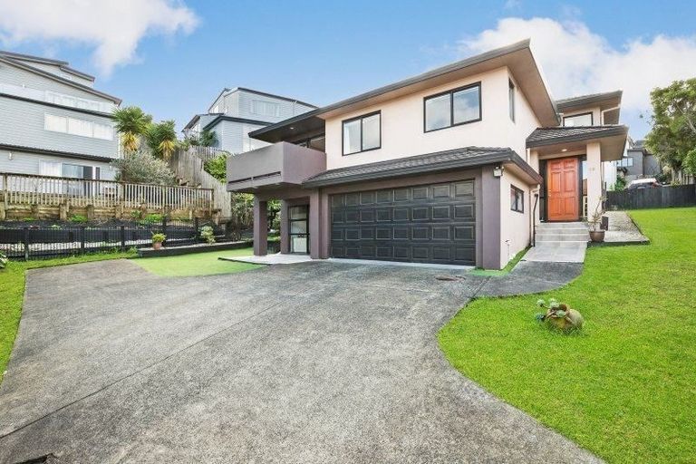 Photo of property in 29 Mariners View Road, Beach Haven, Auckland, 0626