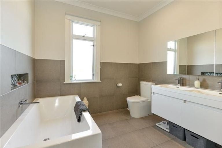 Photo of property in 55 Thompson Road, Twyford, Hastings, 4175