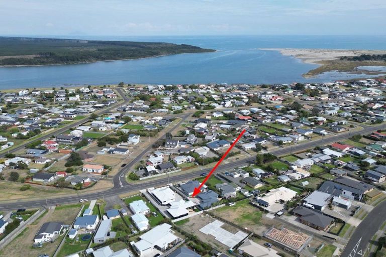 Photo of property in 83a Seabury Avenue, Foxton Beach, Foxton, 4815