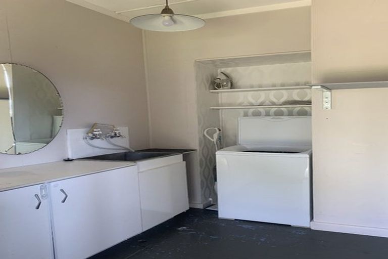 Photo of property in 20 Lee Road, Taradale, Napier, 4112