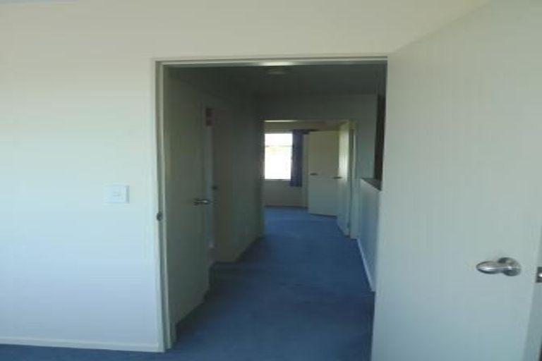 Photo of property in 1e Bould Street, Johnsonville, Wellington, 6037