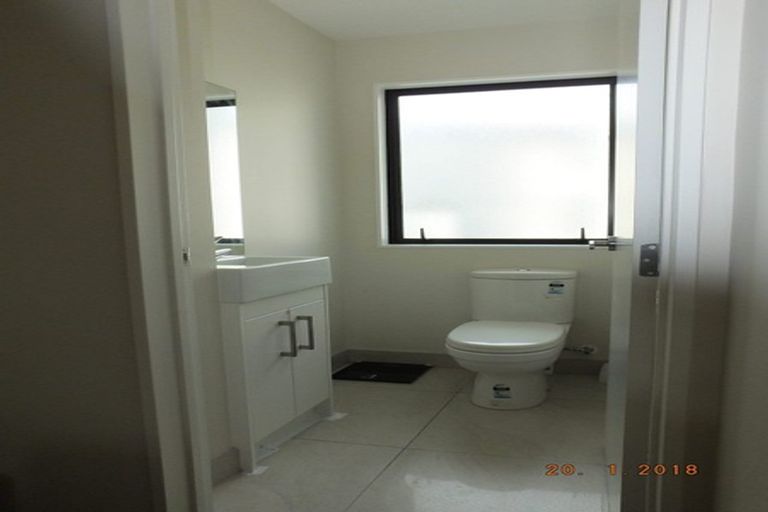 Photo of property in 19/5 Perekia Street, Albany, Auckland, 0632
