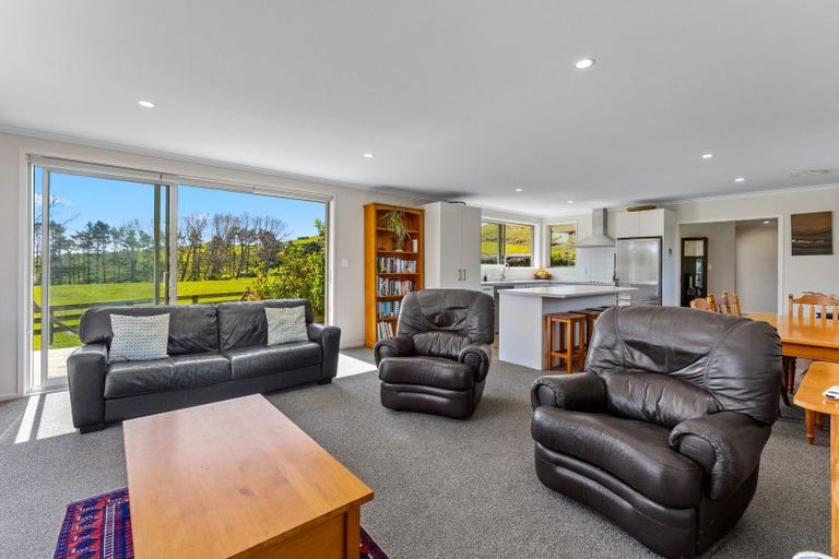 Photo of property in 207 Fletcher Road, Waimauku, 0881