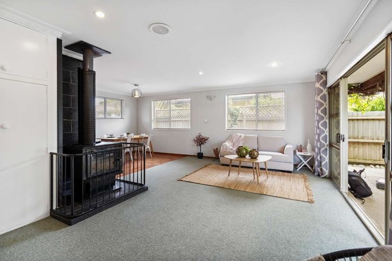 Photo of property in 14 Brookside Road, Rolleston, 7614