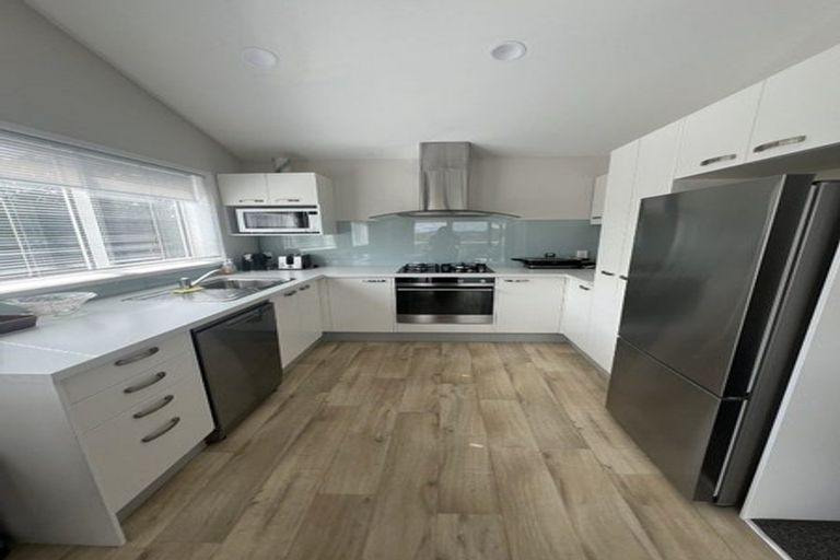 Photo of property in 107a Gillies Avenue, Taupo, 3330