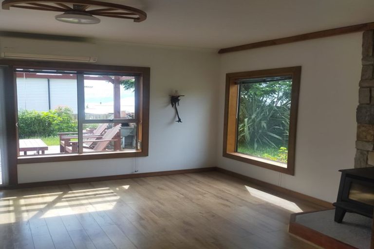 Photo of property in 26 Porterfield Street, Macandrew Bay, Dunedin, 9014