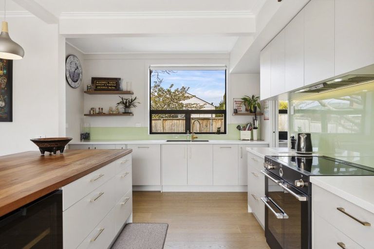 Photo of property in 20 Brownville Crescent, Maori Hill, Dunedin, 9010