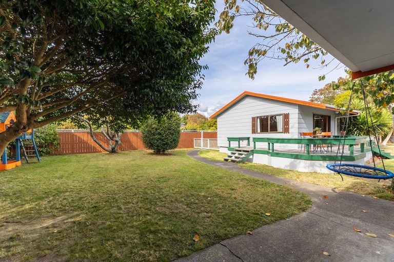 Photo of property in 2 Millvale Street, Waikanae, 5036