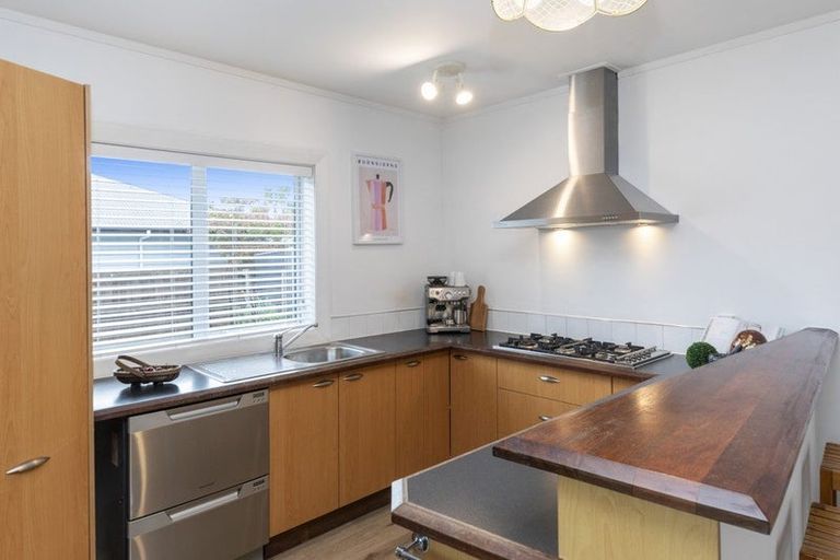Photo of property in 12 Proctor Street, Papanui, Christchurch, 8053