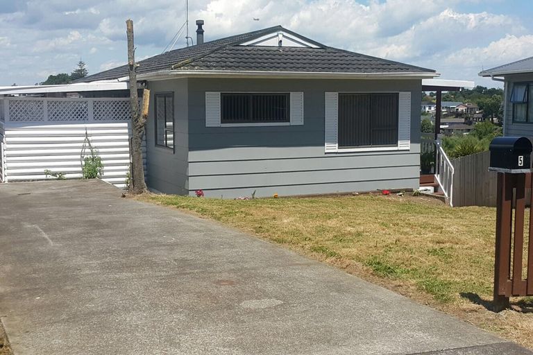 Photo of property in 5 Magellan Place, Papatoetoe, Auckland, 2025