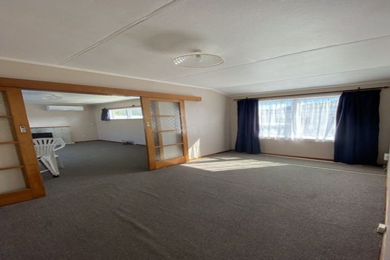 Photo of property in 36 Karamu Crescent, Wainuiomata, Lower Hutt, 5014