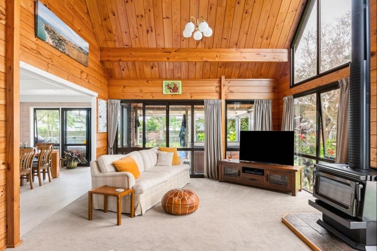 Photo of property in 635 Wainui Road, Wainui, Gisborne, 4010