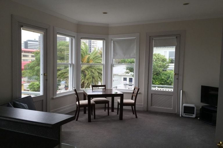 Photo of property in 10u1 Hobson Crescent, Thorndon, Wellington, 6011