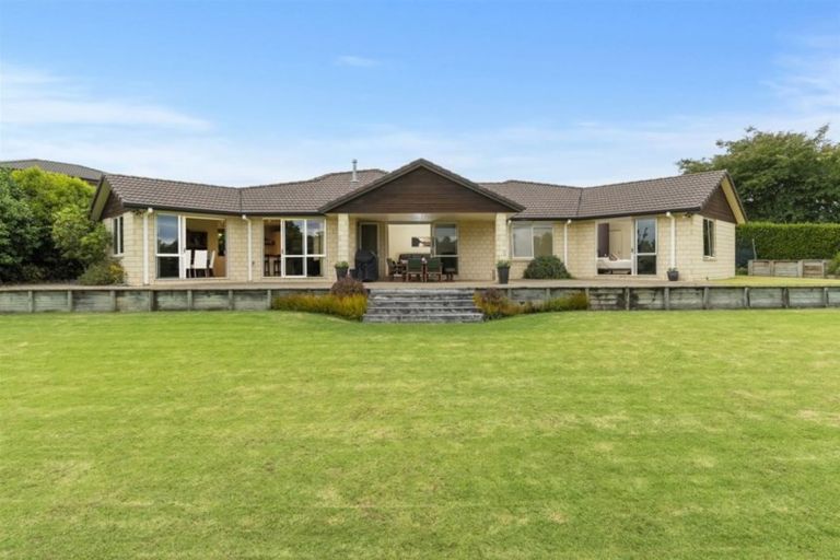 Photo of property in 9r Bradley Avenue, Pyes Pa, Tauranga, 3112