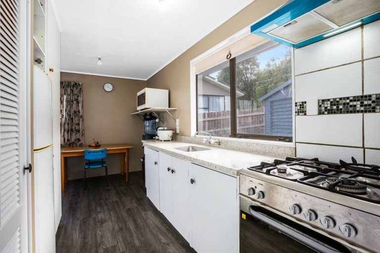 Photo of property in 30 Owhiti Street, Titahi Bay, Porirua, 5022