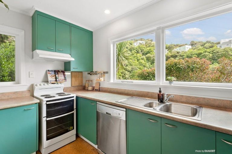 Photo of property in 9 Waiapu Road, Kelburn, Wellington, 6012