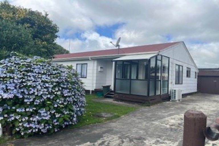Photo of property in 24 Princes Street, Levin, 5510