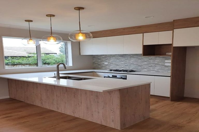 Photo of property in 14 Francesco Drive, Karaka, Papakura, 2113