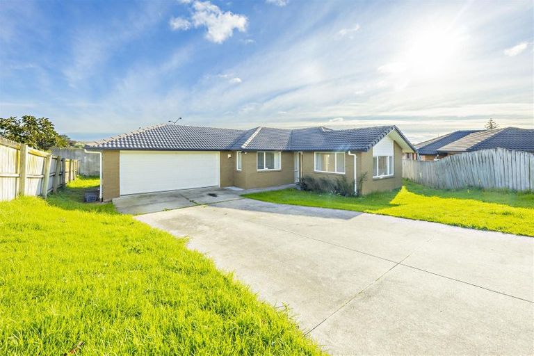 Photo of property in 23 Masters Place, Favona, Auckland, 2024