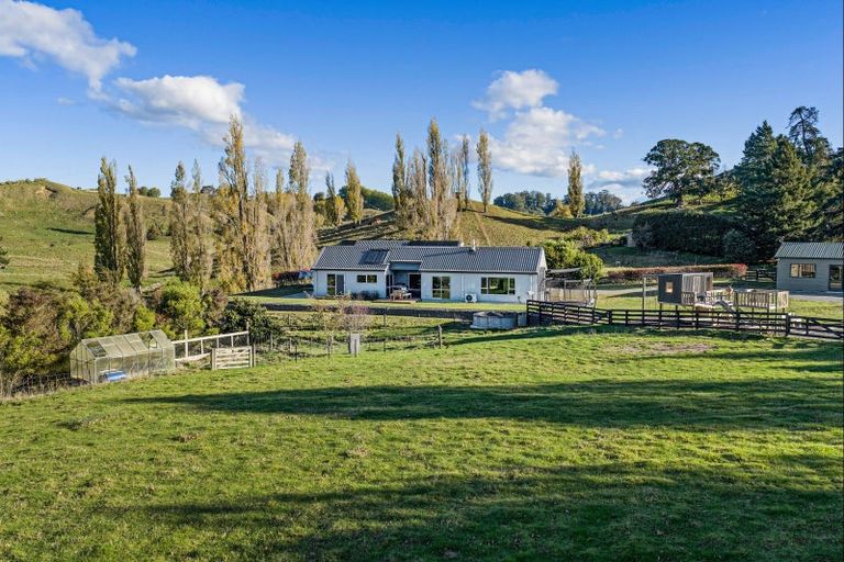 Photo of property in 1567 Puketitiri Road, Puketapu, Napier, 4184