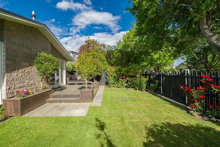 Photo of property in 72 Woodbury Street, Russley, Christchurch, 8042