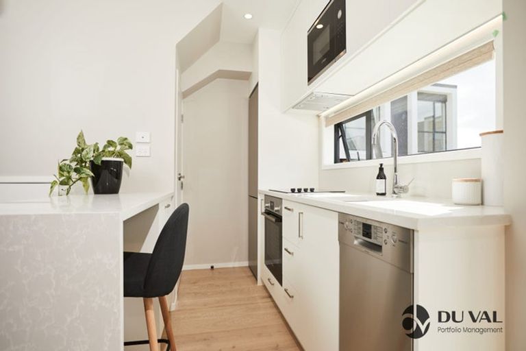 Photo of property in 8 Koro Lane, Mangere Bridge, Auckland, 2022