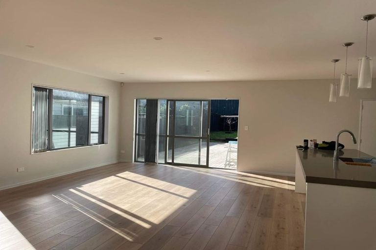 Photo of property in 127 Harbourside Drive, Karaka, Papakura, 2113