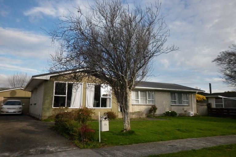 Photo of property in 72 California Drive, Totara Park, Upper Hutt, 5018