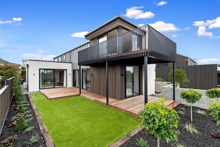 Photo of property in 4u3 Domain View Lane, Frankton, Hamilton, 3204