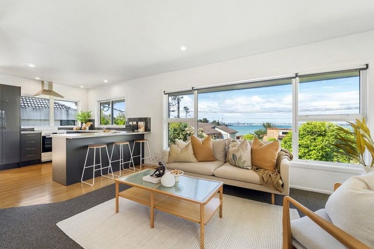 Photo of property in 1/27 Walter Street, Hauraki, Auckland, 0622