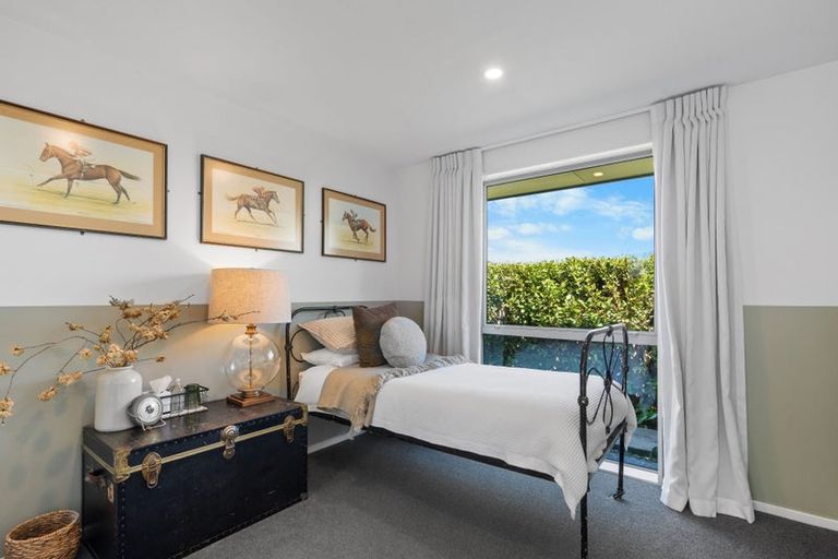 Photo of property in 14 Riverwood Boulevard, Redwood, Christchurch, 8051