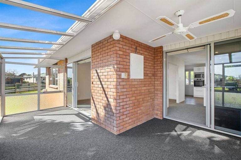 Photo of property in 19a Truby King Street, Merrilands, New Plymouth, 4312