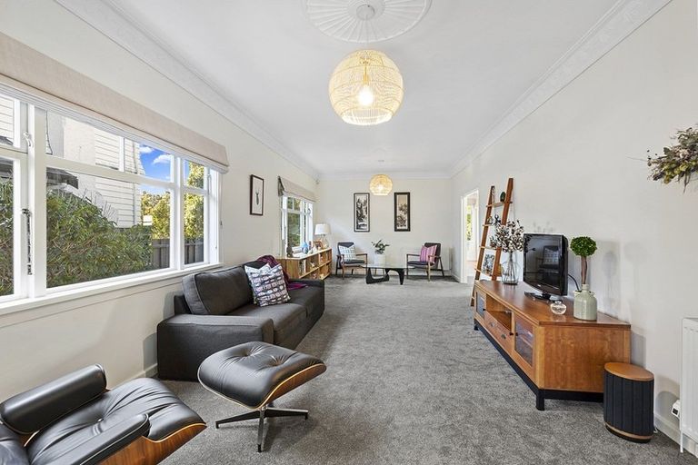 Photo of property in 61 Falkirk Avenue, Seatoun, Wellington, 6022