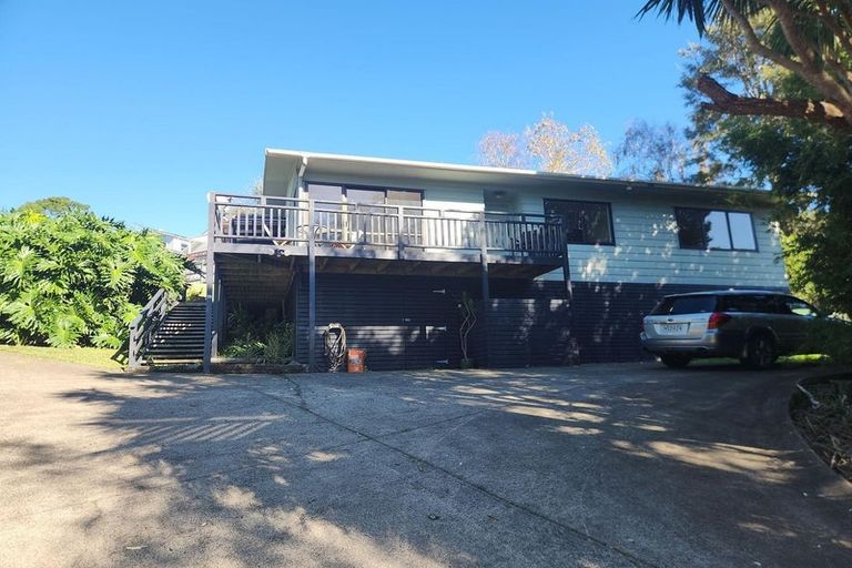 Photo of property in 78 Peach Road, Glenfield, Auckland, 0629