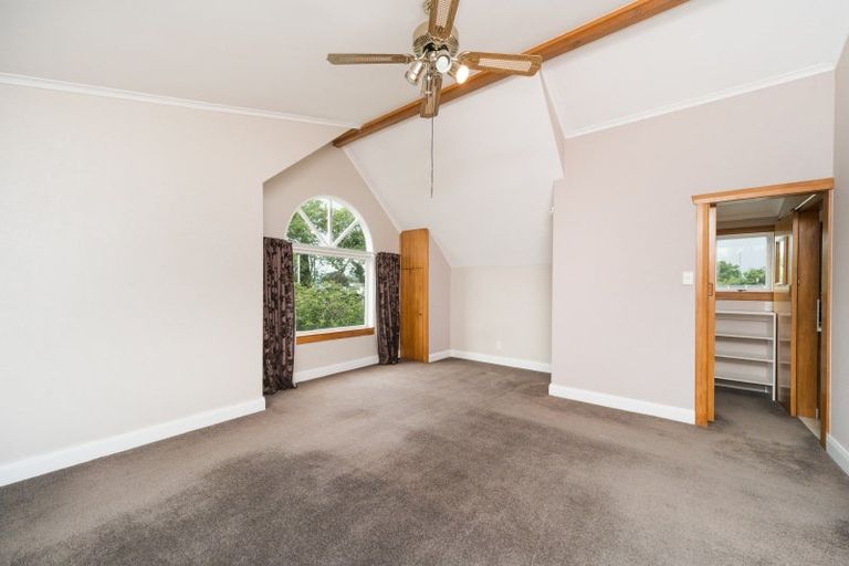 Photo of property in 68 Rangitane Street, Palmerston North, 4414