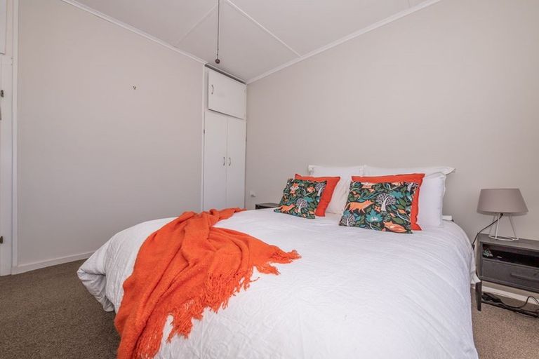 Photo of property in 173 Romilly Street, Westport, 7825