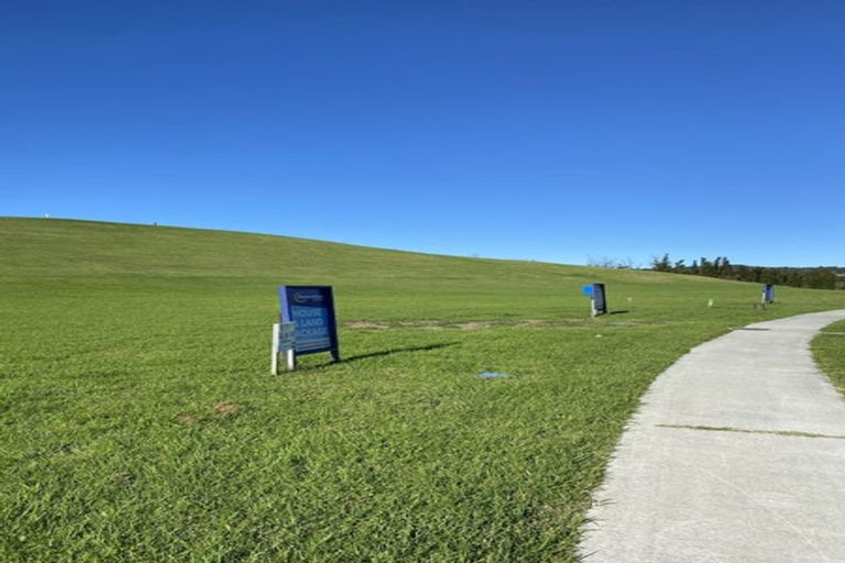 Photo of property in 27 Sycamore Drive, Sunnynook, Auckland, 0620