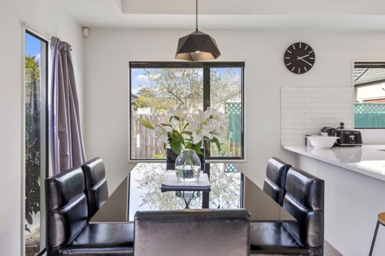 Photo of property in 2/118 Innes Road, St Albans, Christchurch, 8052