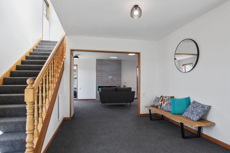 Photo of property in 1/121 Wilsons Road, Saint Martins, Christchurch, 8022