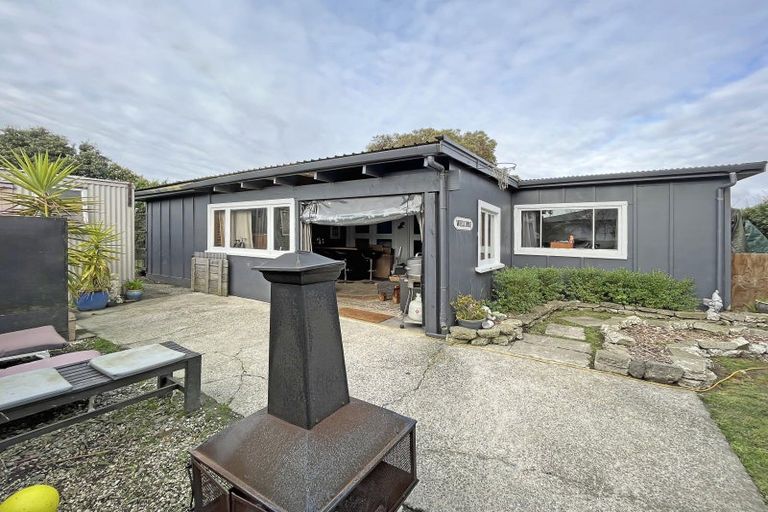 Photo of property in 49 Milson Line, Milson, Palmerston North, 4414