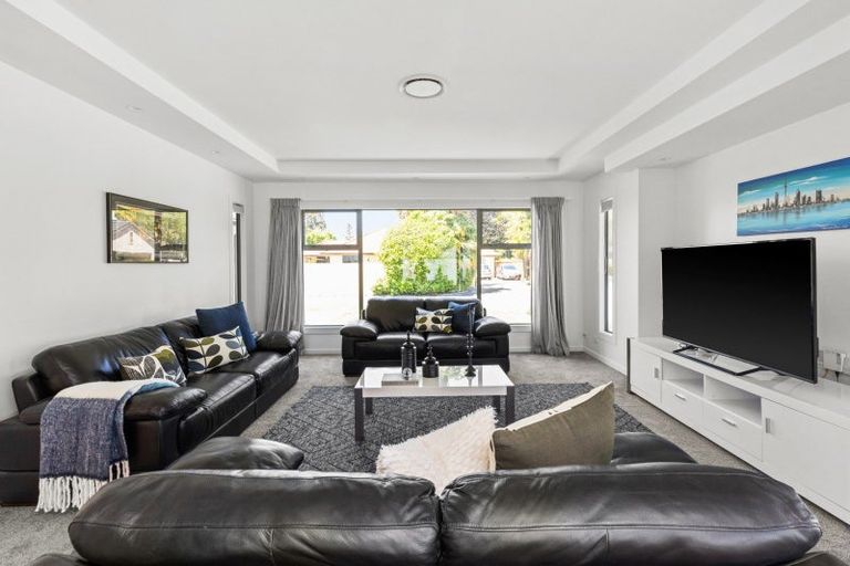 Photo of property in 25a Hetley Crescent, Taradale, Napier, 4112