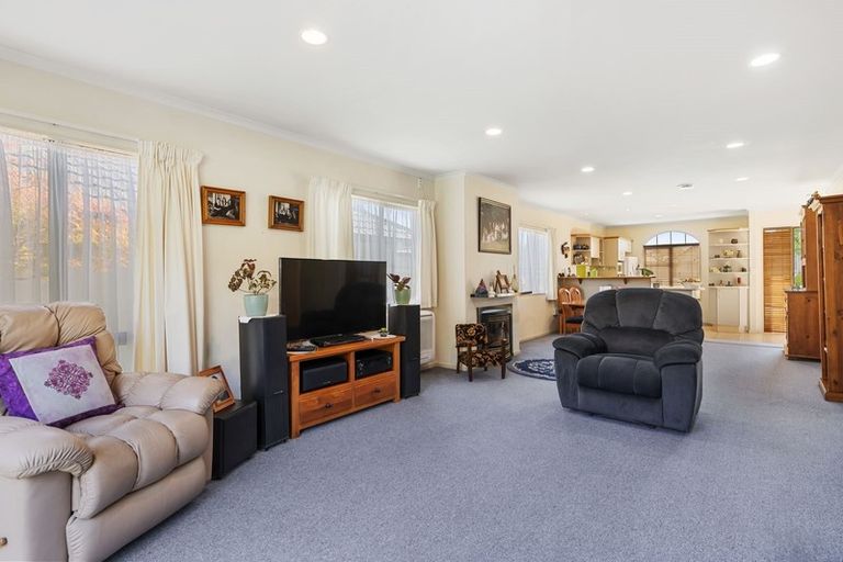Photo of property in 285unit Vaughan Road, Owhata, Rotorua, 3010